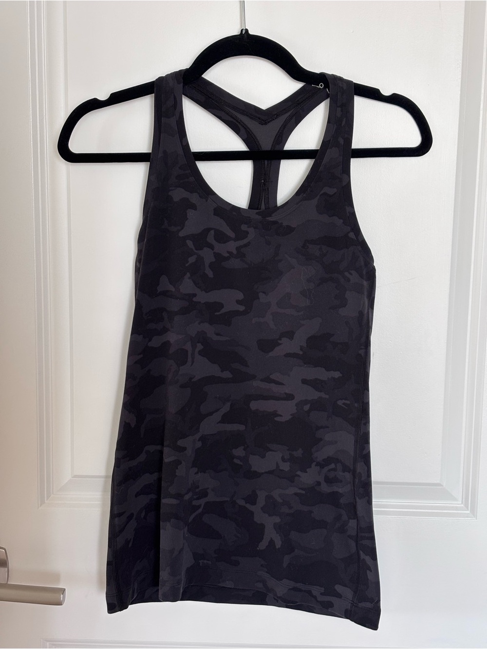 Lululemon Black Camo Racerback Workout Tank Top Athletic